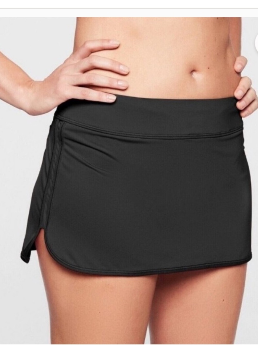 Athleta Black Tidal Swim Skirt Sz Medium 
UPF/ Swim